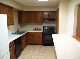 220 Plymouth Ct, Quakertown, PA 18951