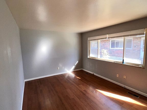 3rd image of 2608 W Milton Ave #A