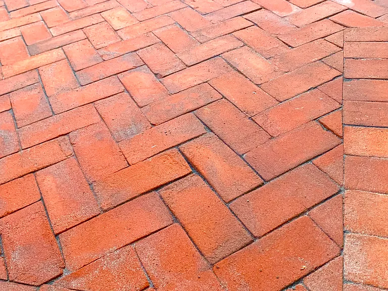 45 degree herringbone pattern with frame.