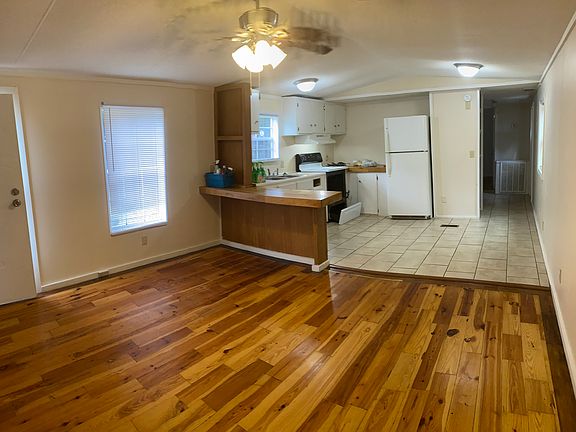4th image of 6043 Savannah Hwy #5