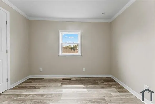 454 Harding St — Photo 14