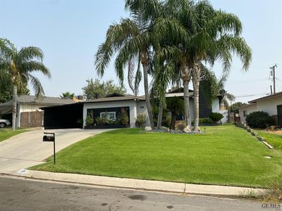 2125 Avondale Dr, Bakersfield, CA, 93306