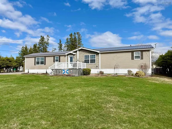 94 Tidnish Head Rd, Cumberland, NS B4H 3X9