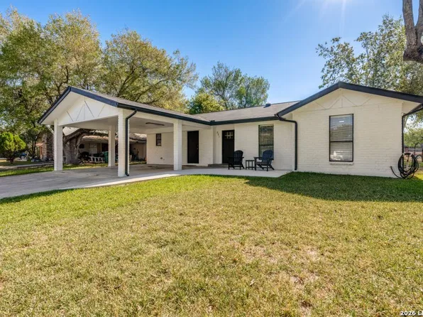 801 PECAN ST, Canyon Lake, TX 78133