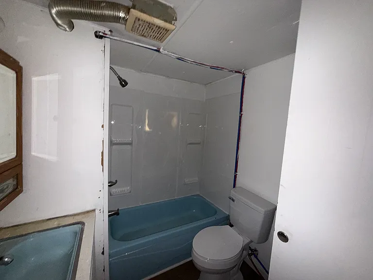 704 Cowgill St #3 — Photo 2