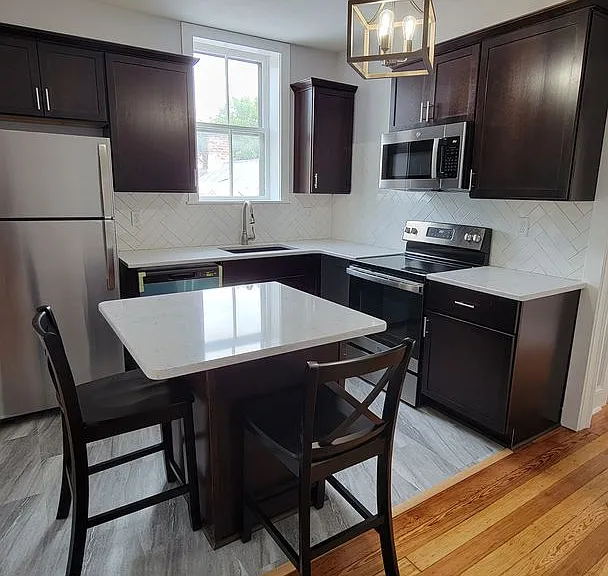17 E 3rd St #3 — Photo 7