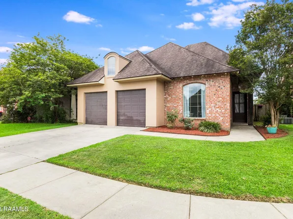 107 Baltimore Ln, Lafayette, LA 70506