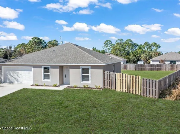 359 Hanford Rd SW, Palm Bay, FL 32908