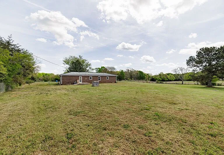 386 Sandy Creek Rd — Photo 30