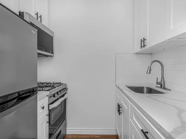 2165 Matthews Avenue #2B, Bronx, NY 10462