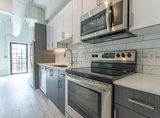 413 S 13th St #222, Philadelphia, PA 19147