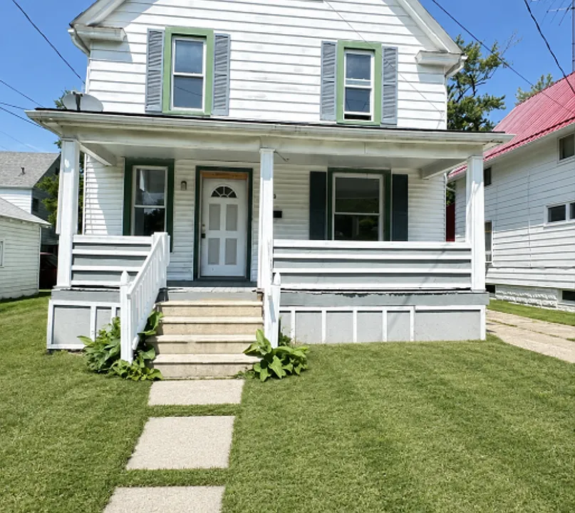 934 W 14th St