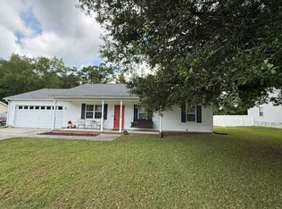 118 Pear Tree Ln, Richlands, NC 28574