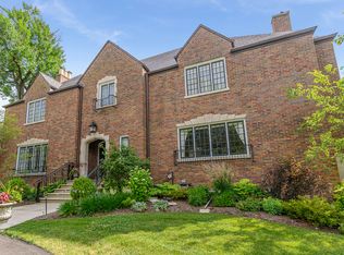 324 Sheridan Rd, Kenilworth, IL 60043