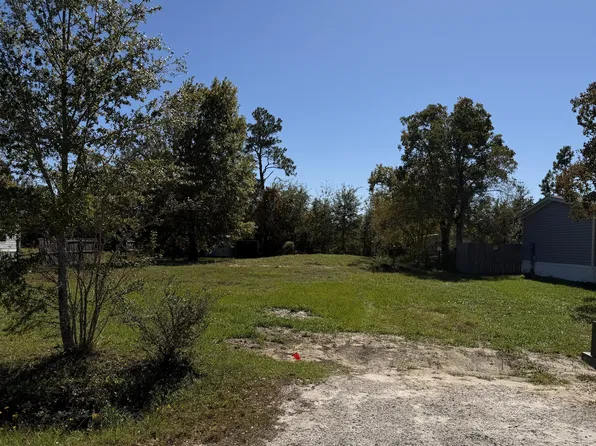 3706 Atlantis Dr, Southport, FL 32409