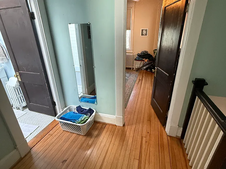 1349 W 41st St #1 — Photo 9