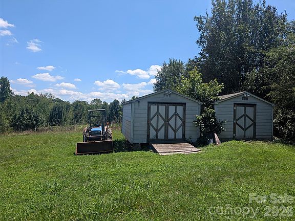 5th image of 5728 Walker Way #28