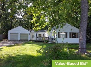 55 S Wolf Lake Rd, Muskegon, MI 49442