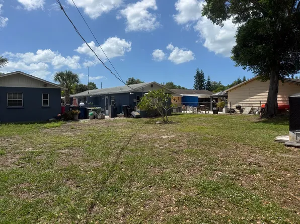 2807 52nd Avenue Dr W APT 3, Bradenton, FL 34207