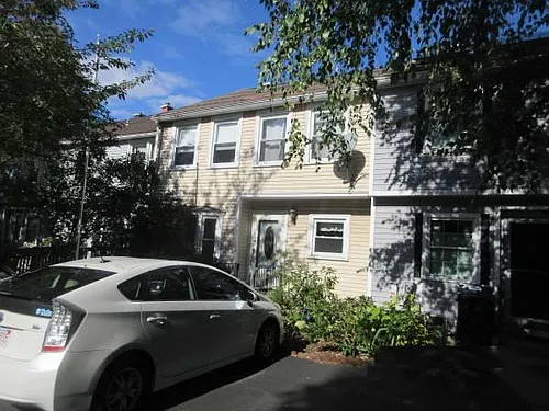 6 James Way Photo 1