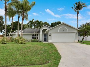 115 SW Bedford Rd, Port Saint Lucie, FL 34953