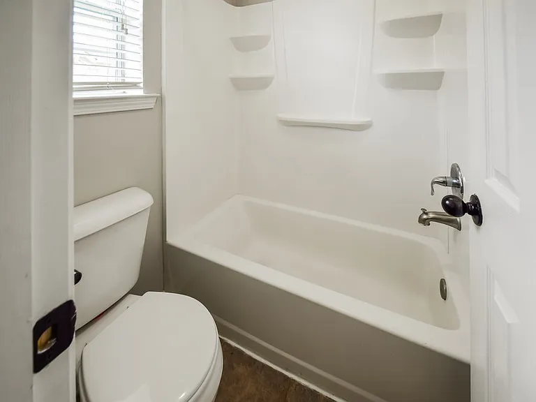 9069 Gavin Dr — Photo 16