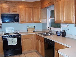 5th image of 22W606 Juniper Ln