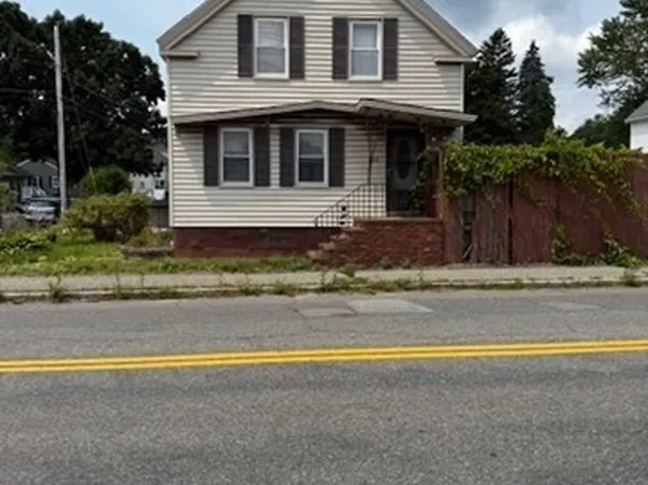 438 Riverside St, Lowell, MA 01854