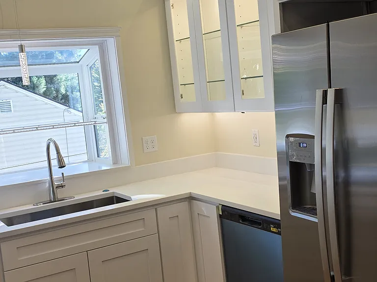 7458 N Jordan Ave #B — Photo 14