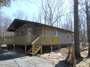130 Cobblestone Dr, Milford, PA 18337