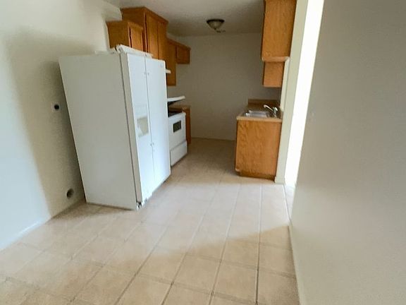 5th image of 507 N Gilmer St #B7