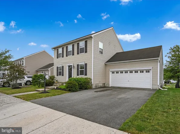 610 Shadetree Blvd, Marietta, PA 17547