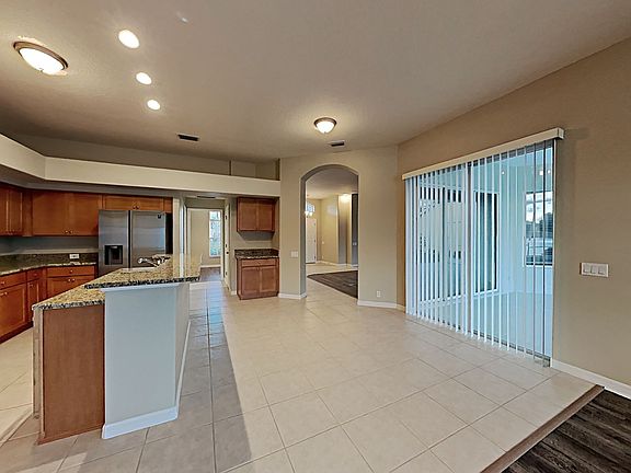 5th image of 4466 Fairway Oaks Dr