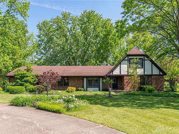 3rd image of 2295 Sleepy Hollow Ln