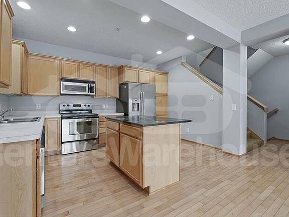 4th image of 2423 121st Cir NE Unit I
