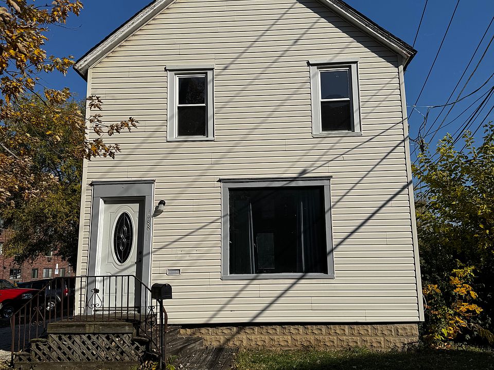 1st image of 1488 E Thacker St #1