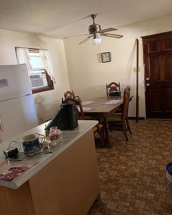 2nd image of 1474 Sunnybrook Dr