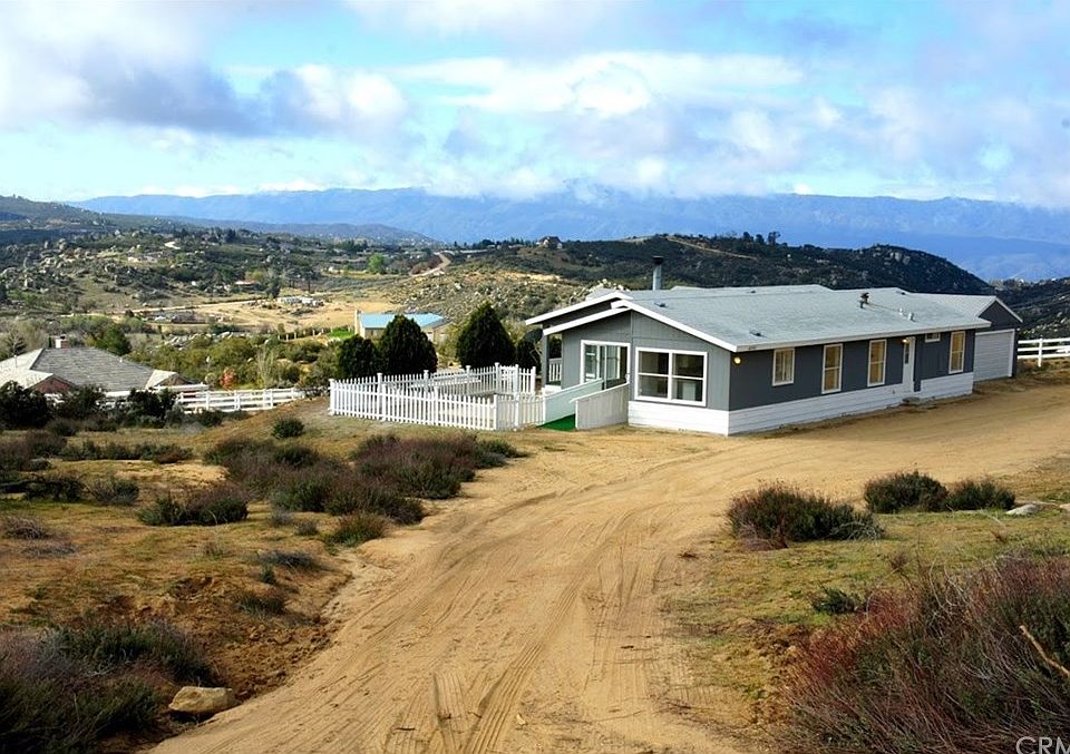 1st image of 49010 Lake Canyon Dr