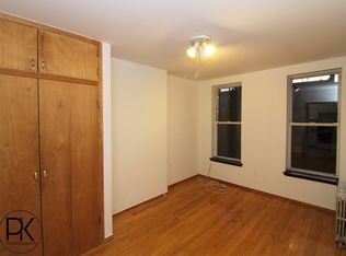 589 Morgan Ave APT 2R, Brooklyn, NY 11222