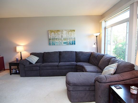 3rd image of 18123 Mager Dr