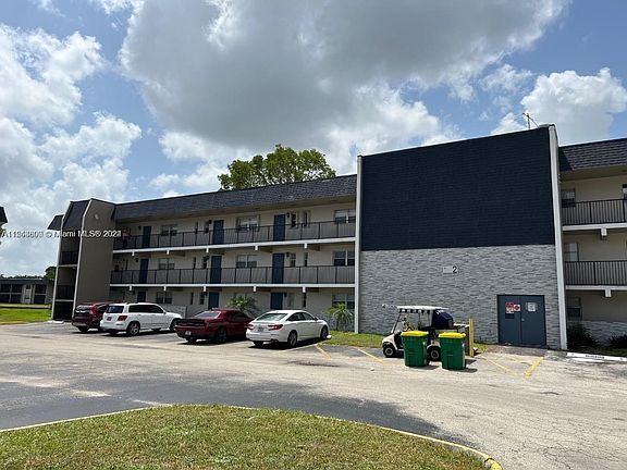 5th image of 7910 Colony Cir N