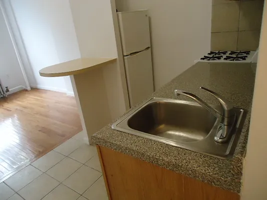 Rented by Hakeem Shahid, LREB | media 15