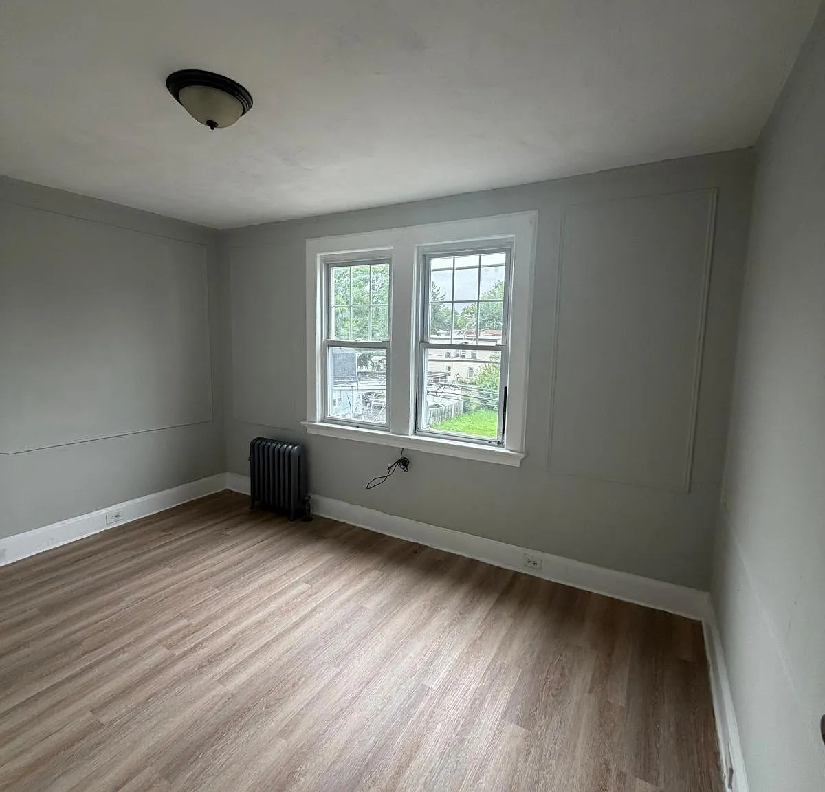 3 bed, $1,999 — Photo 3