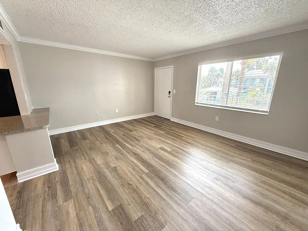 122 Water Front Way - Unit 220 — Photo 3