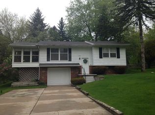 5593 Cornell Rd, Haslett, MI 48840