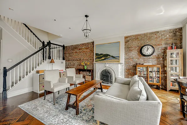 Sold by Compass | media 14