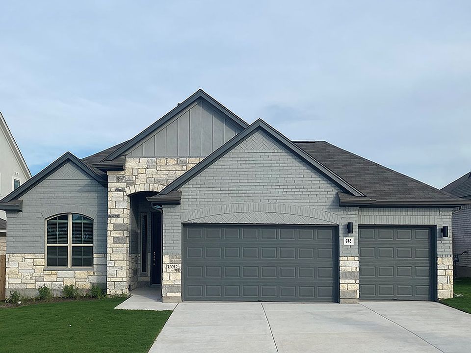1st image of 746 Treadwell Ln