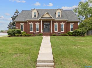 107 Thomas Woods Ct, Huntsville, AL 35806
