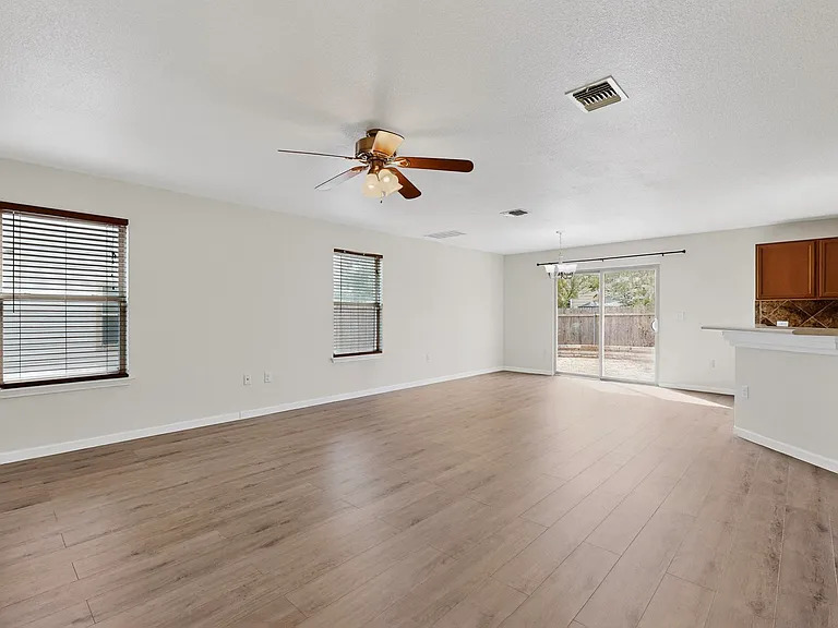 6609 Garden Rose Path — Photo 8