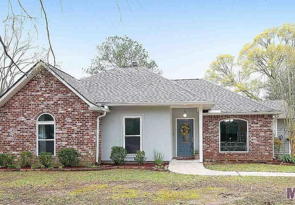 1st image of 28897 Brett Dr